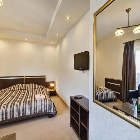 Orlik Hotel 3*