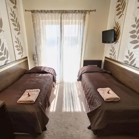 Orlik Hotell 3*
