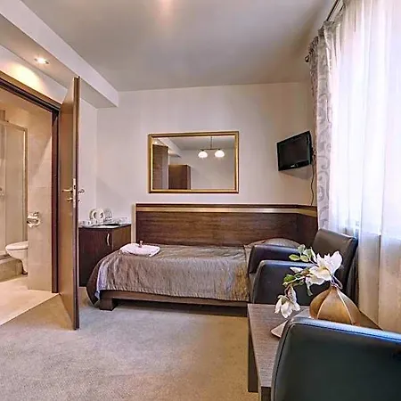 Orlik Hotell 3*
